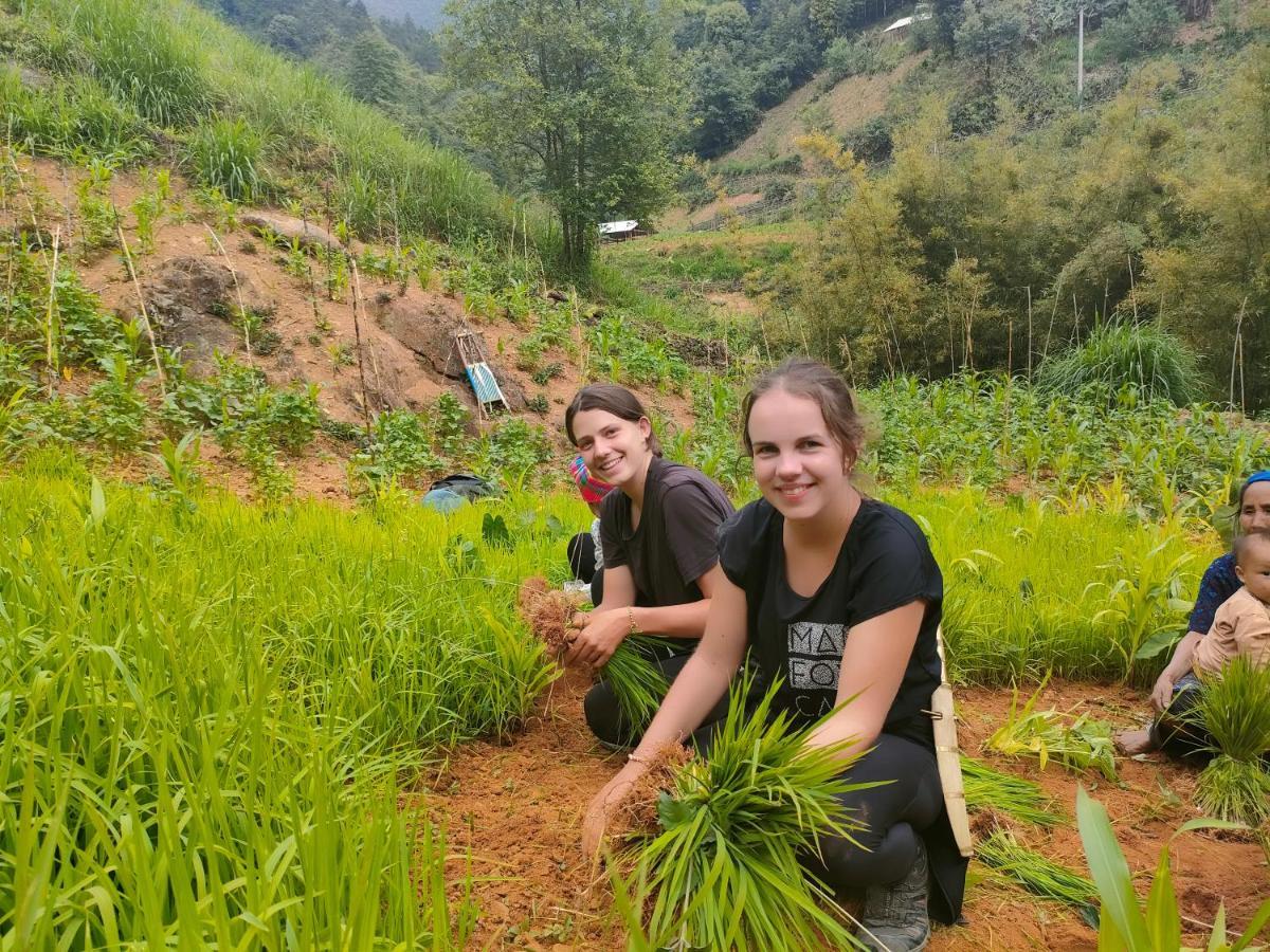 Indigenous Homestay- Trek- Food- Bus Mu Cang Chai Εξωτερικό φωτογραφία