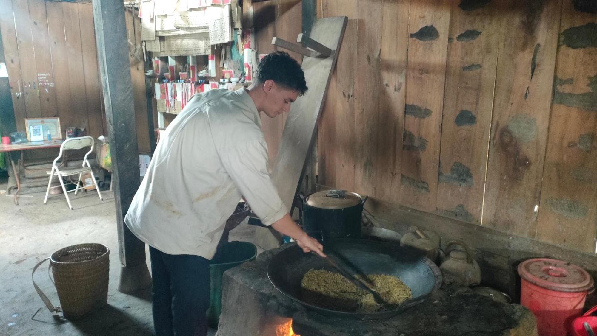 Indigenous Homestay- Trek- Food- Bus Mu Cang Chai Εξωτερικό φωτογραφία
